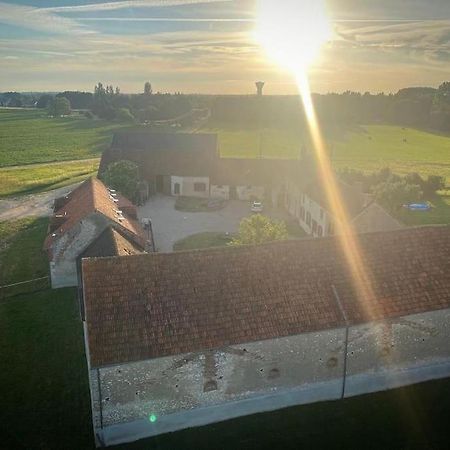 Villenouan Domaine Et Gites Lailly-en-Val Екстериор снимка
