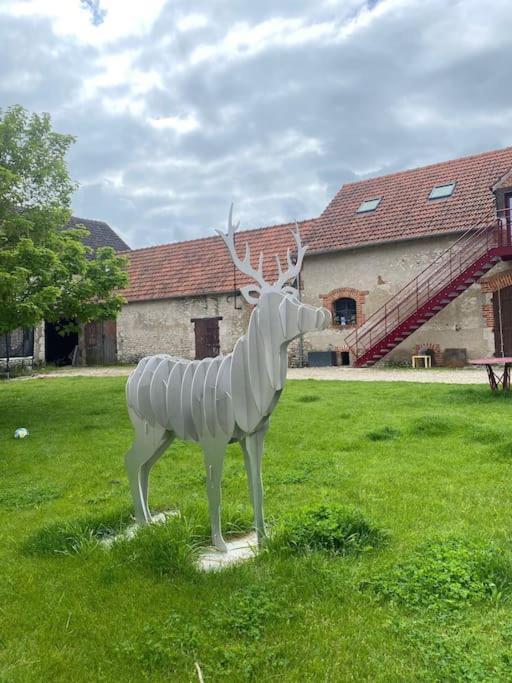 Villenouan Domaine Et Gites Lailly-en-Val Екстериор снимка