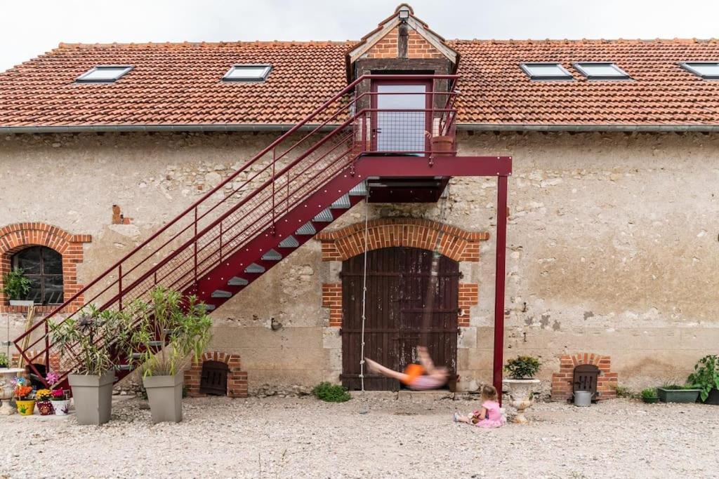 Villenouan Domaine Et Gites Lailly-en-Val Екстериор снимка